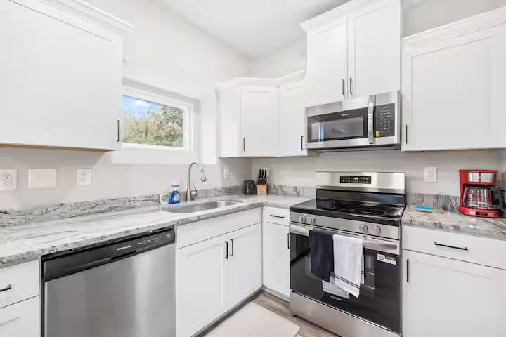 3 BR in Clover