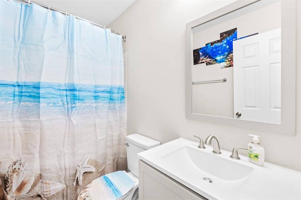 3 BR in Clover