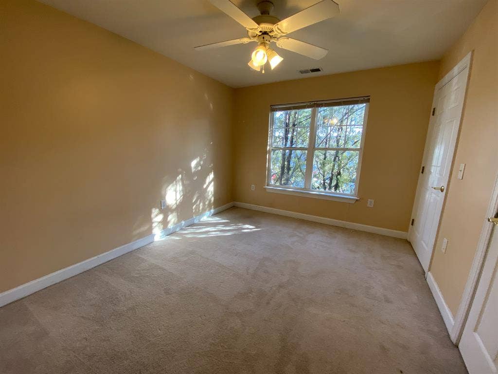 3 BR in Durham