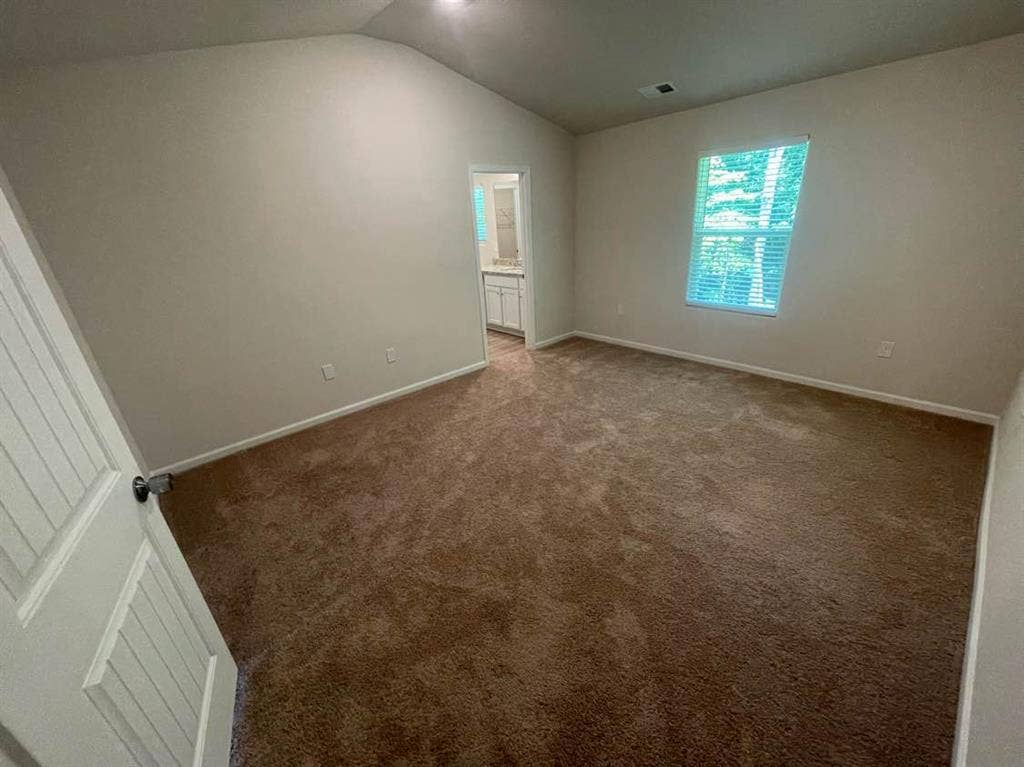 4 BR in Charlotte