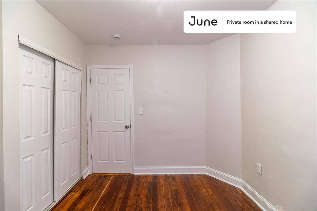 4 BR in Boston