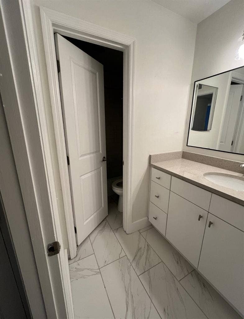 Calm Space, Great Location