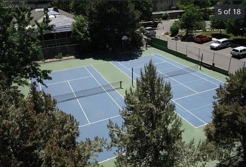 subleasing the master  bedroom