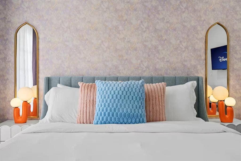 Furnished Room. Fully Renovated