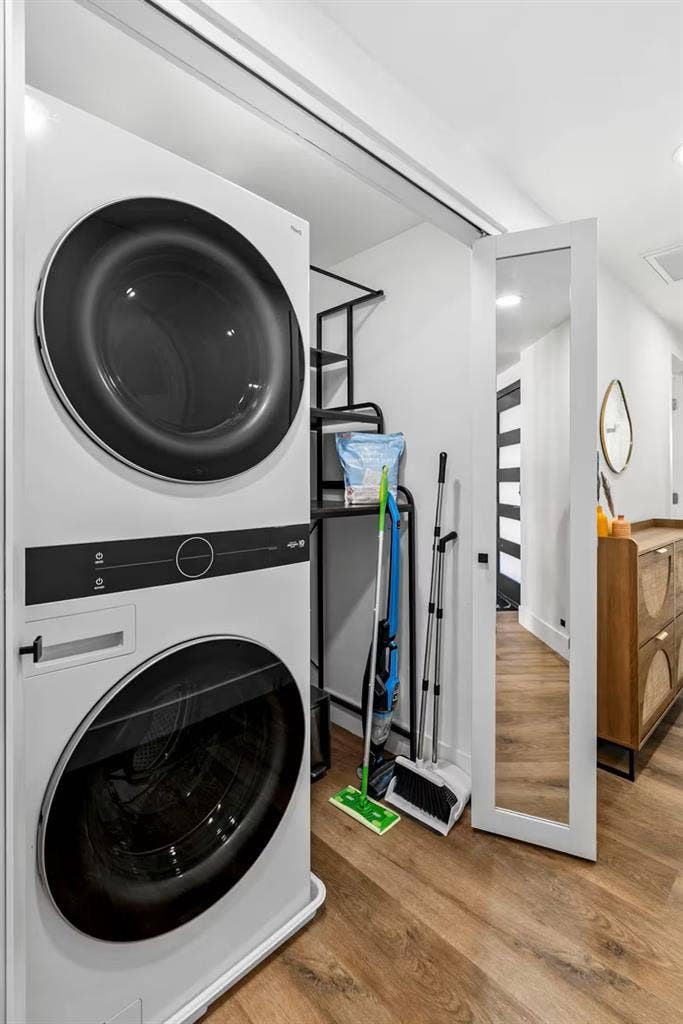 Furnished Room. Fully Renovated