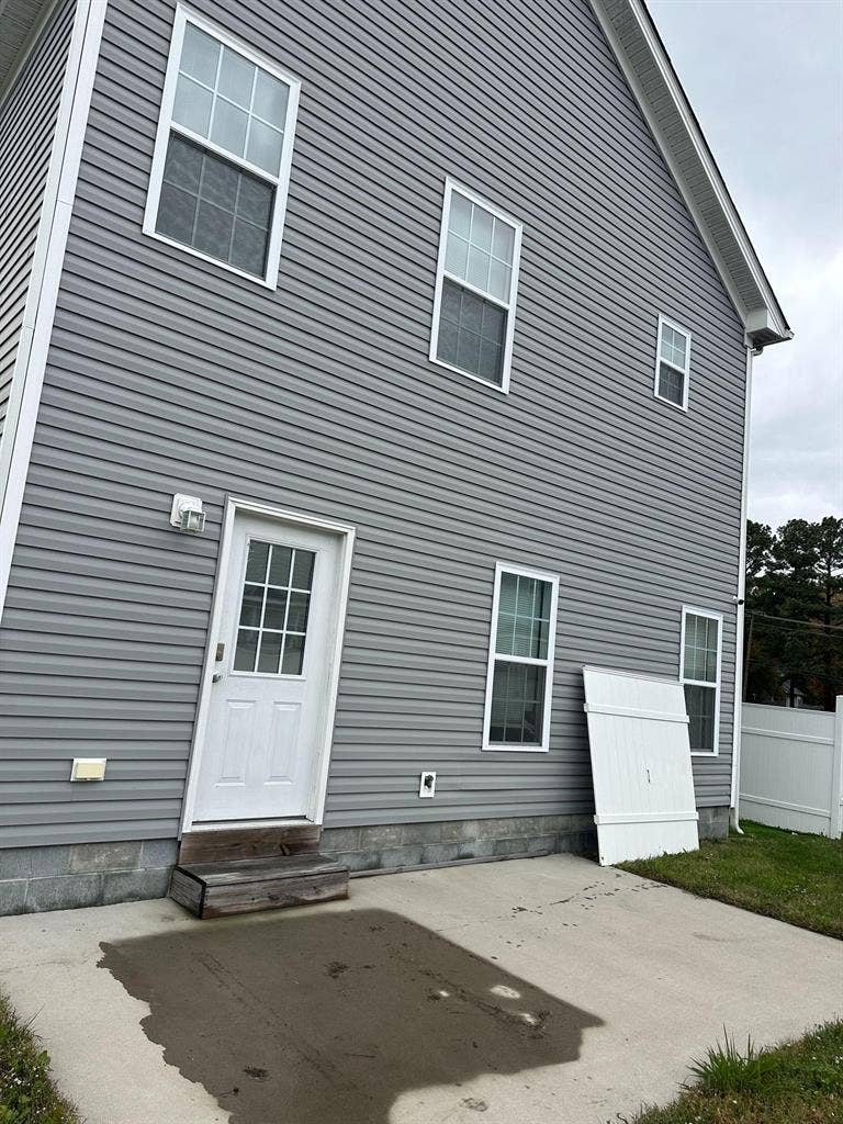 3 BR in Chesapeake