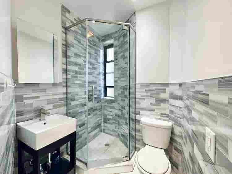 Amsterdam Ave – # (h.h)