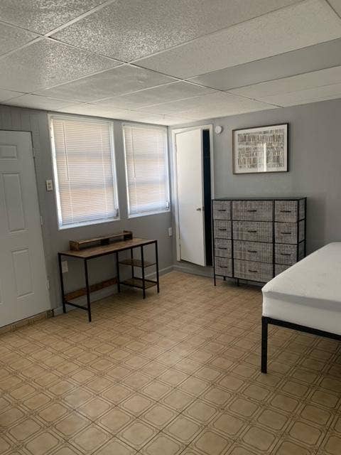 6 BR in Temple Terrace