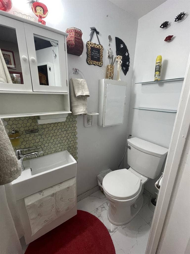 RENTED! 
Small, cozy furnished room