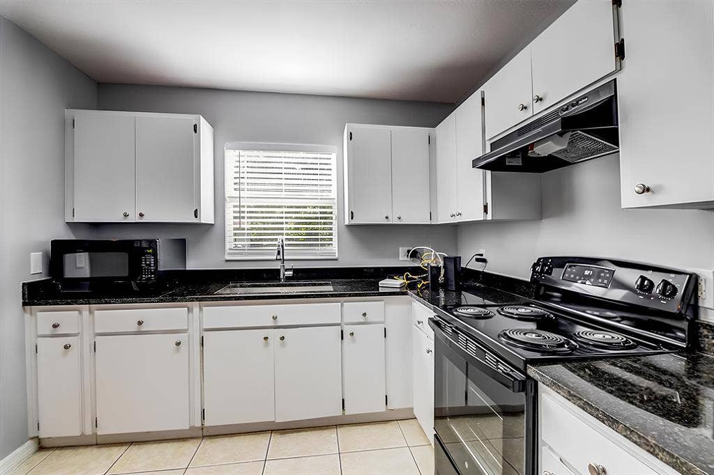6 BR in Tampa