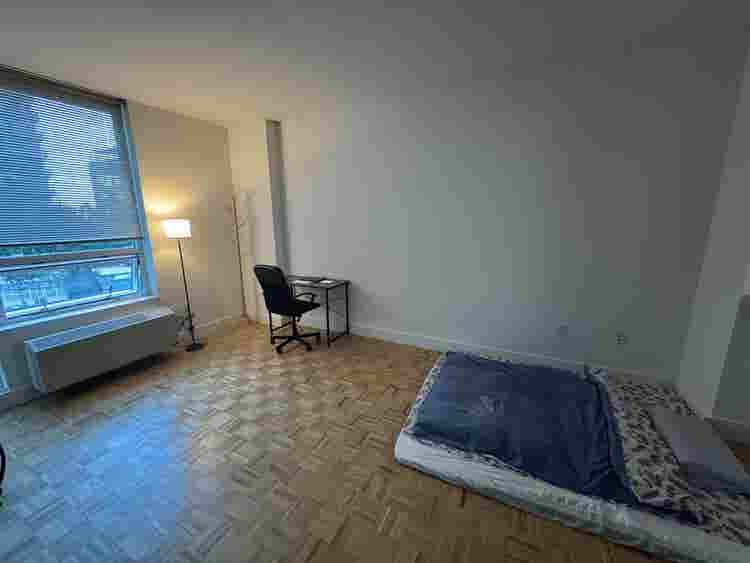 Newport Furnished Room – All Incl!