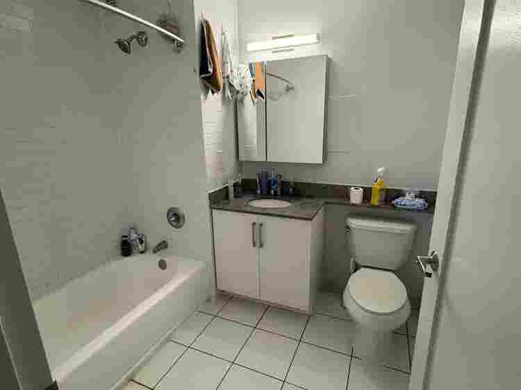 Newport Furnished Room – All Incl!