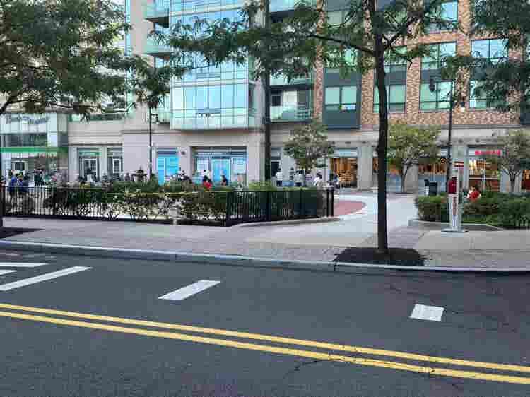 Newport Furnished Room – All Incl!