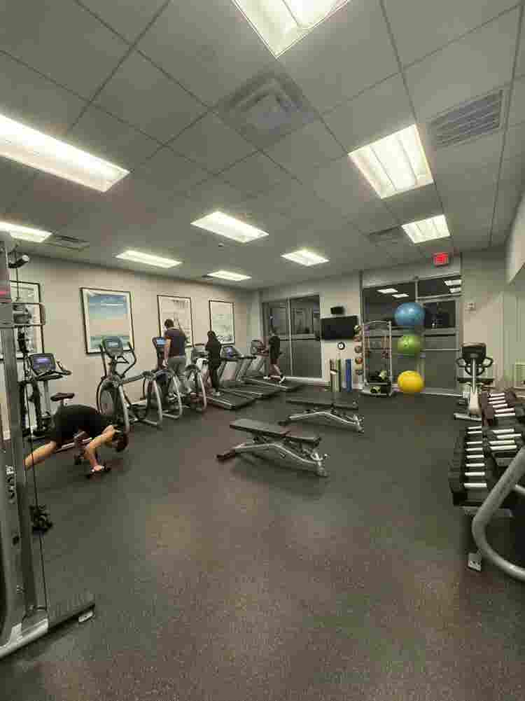 Newport Furnished Room – All Incl!