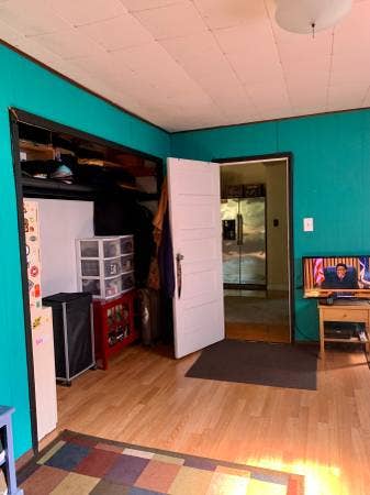 Private entrance room! Eagle rock