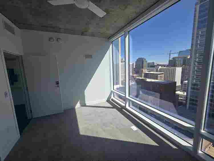 Downtown phoenix high-rise