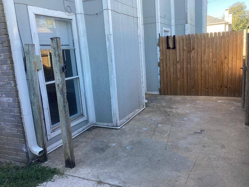 2 BR in Fort Worth