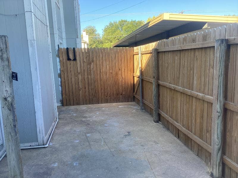 2 BR in Fort Worth