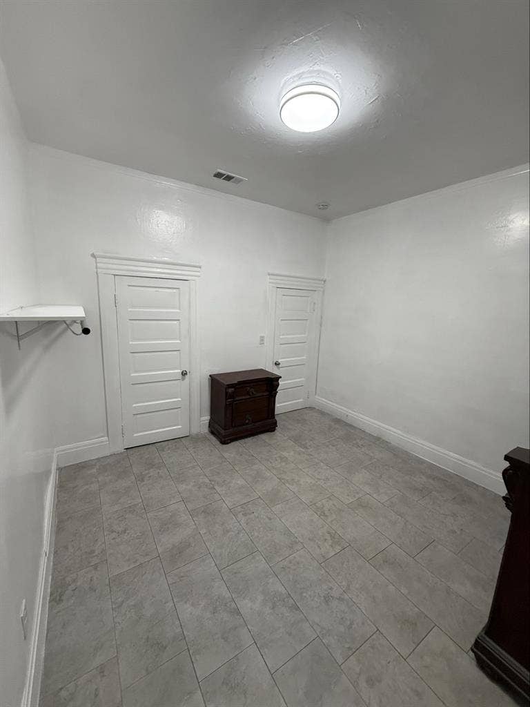 2 PRIVATE ROOMS FOR RENT