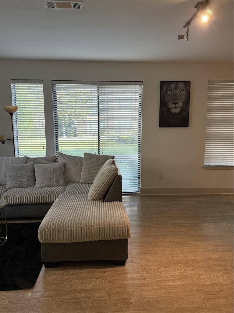 Private room and private bathroom