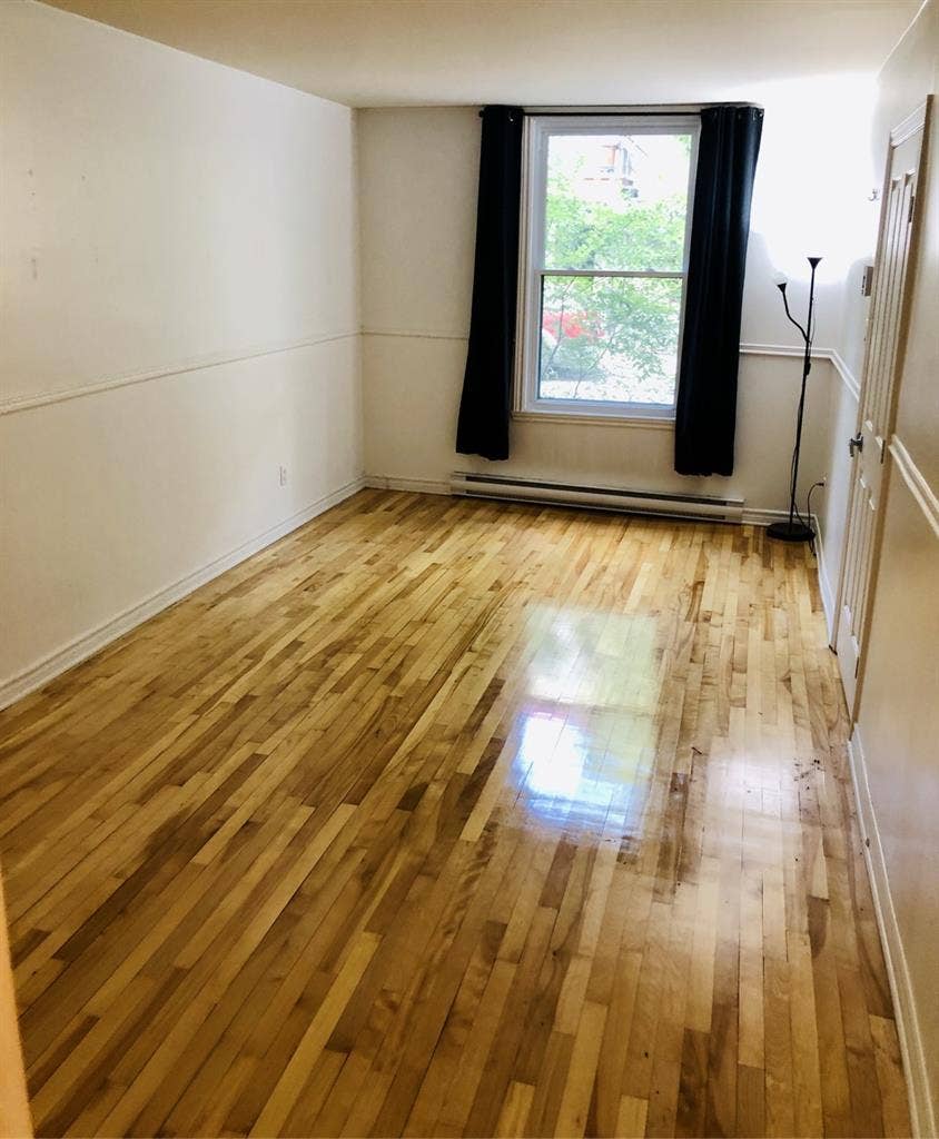 Room for rent - Montreal