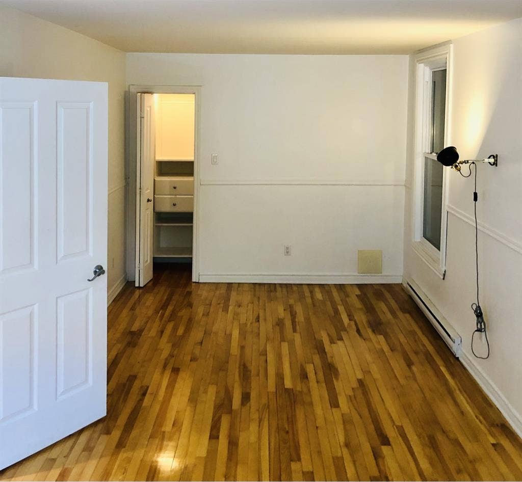 Room for rent - Montreal