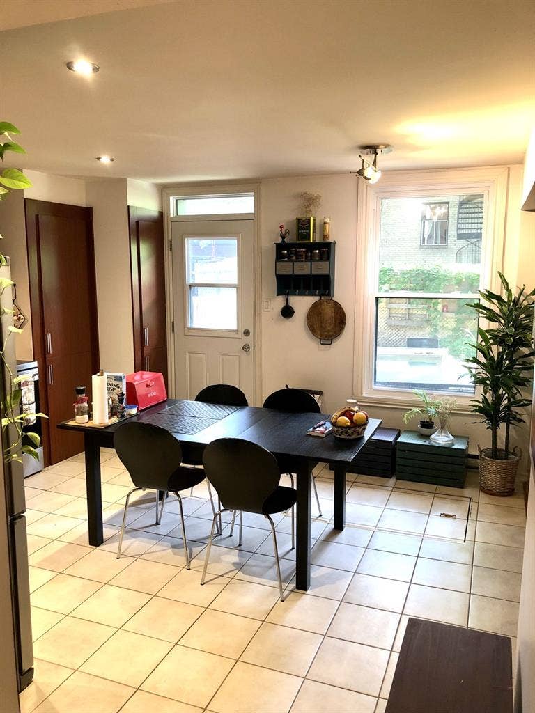 Room for rent - Montreal
