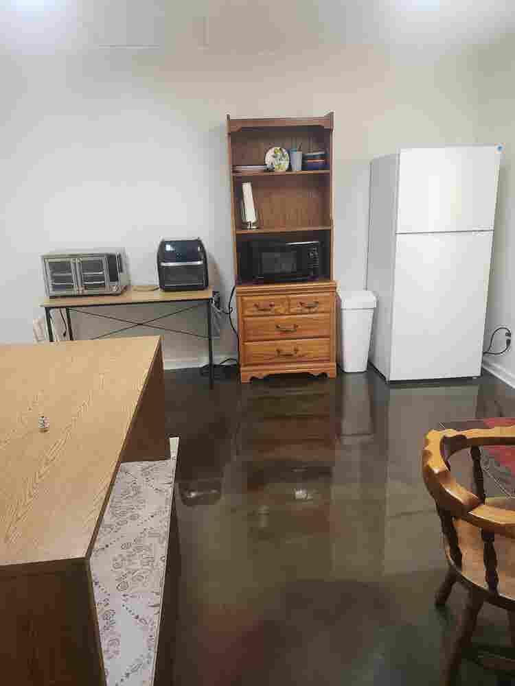 Rare, Amazing 1 bedroom opportunity