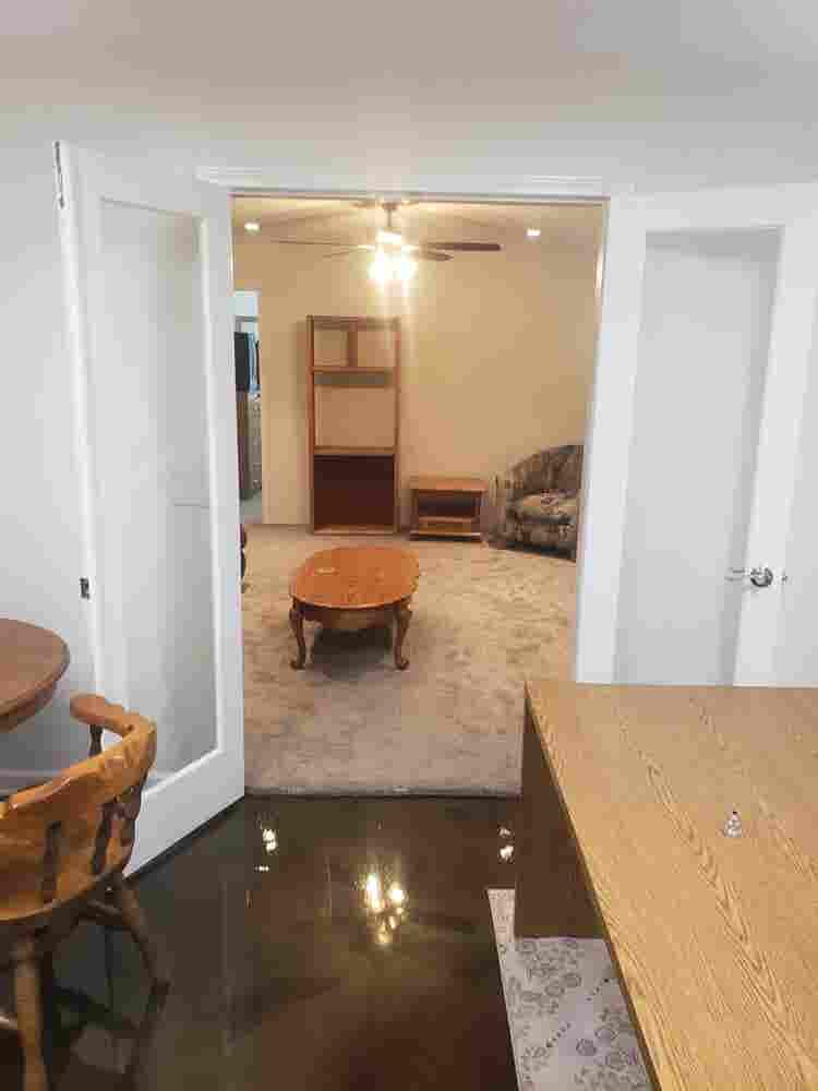 Rare, Amazing 1 bedroom opportunity