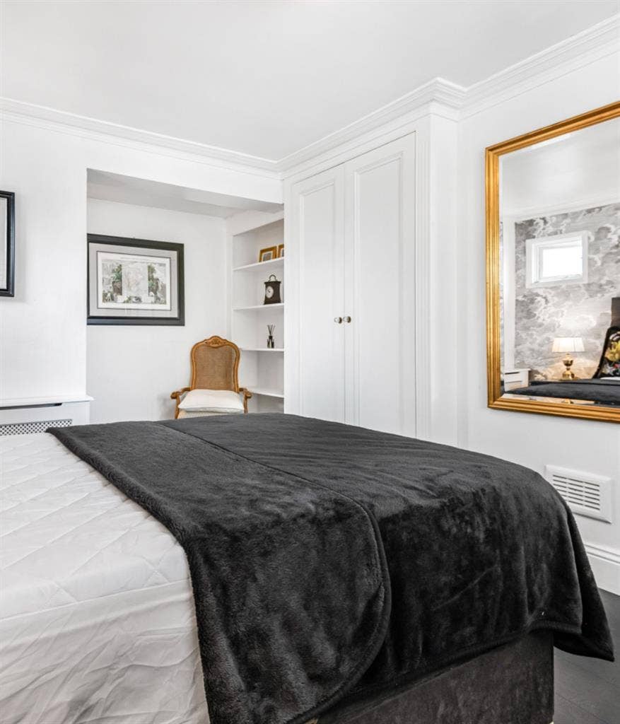 Nicely furnished room Muswell Hill