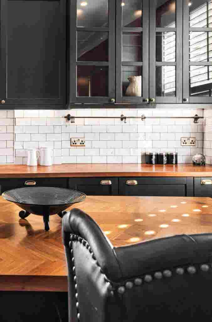 Nicely furnished room Muswell Hill