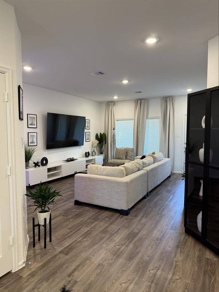 Two bedrooms available