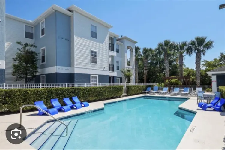 URGENT RELET GIRLS ONLY