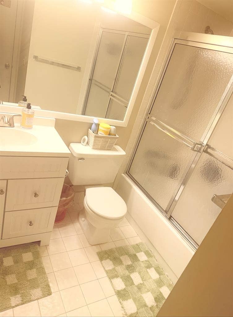 Room for rent in Greenacres