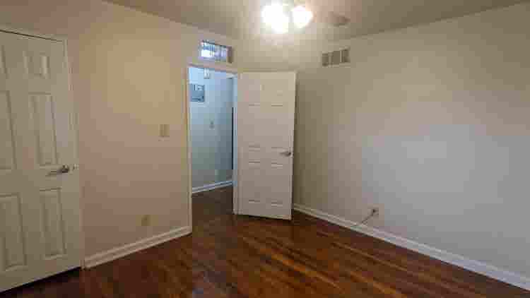 Sublet Apt at Gardens of Raritain