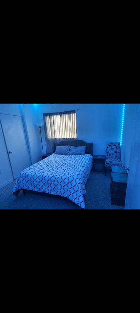 Room for rent w/ bathroom