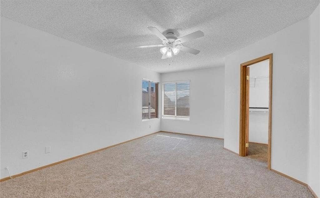 Looking for Roommates