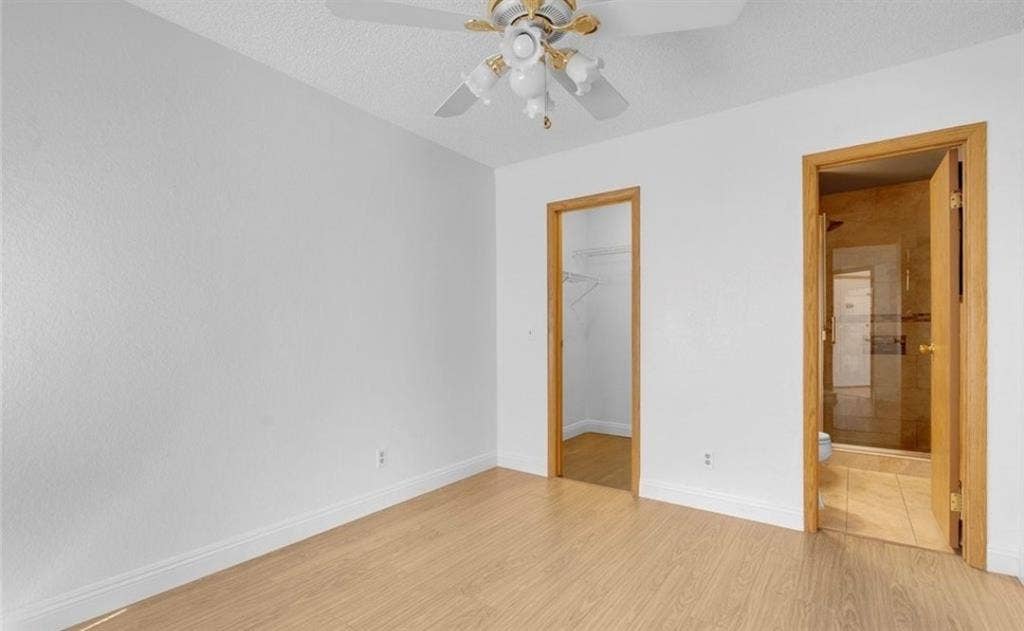 Looking for Roommates