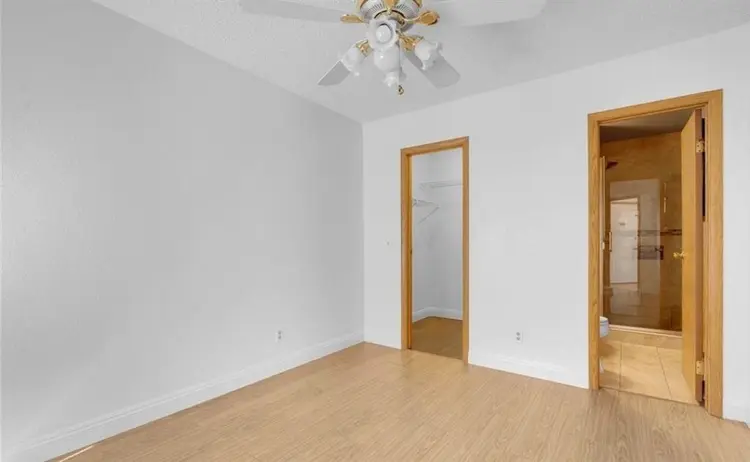 Looking for Roommates