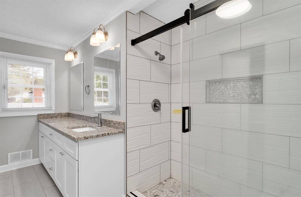 Room for rent in a house- Warsaw NC