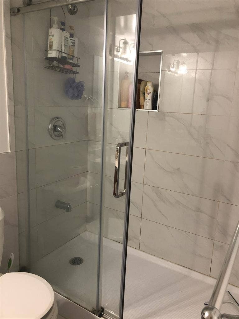 Room for Rent (girls only)