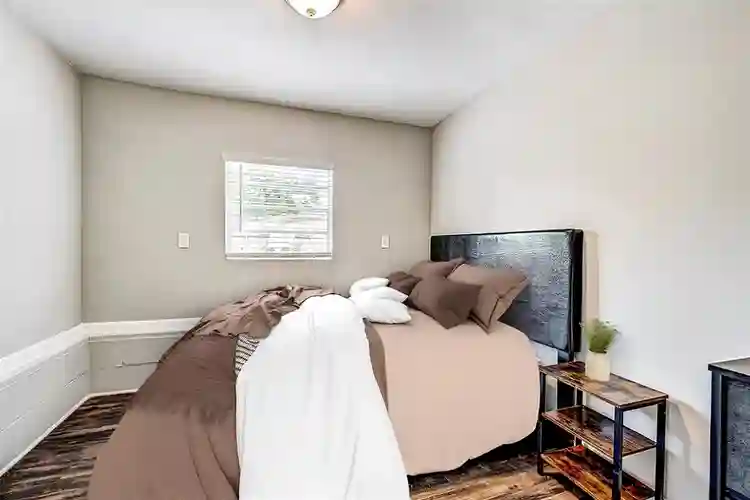 8 BR in Jacksonville