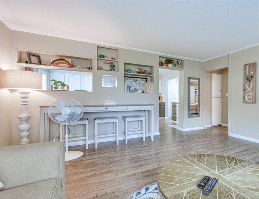 Looking one roommate or rent home