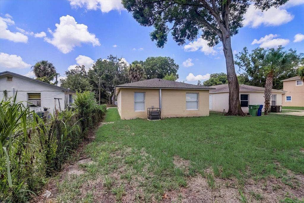6 BR in Tampa