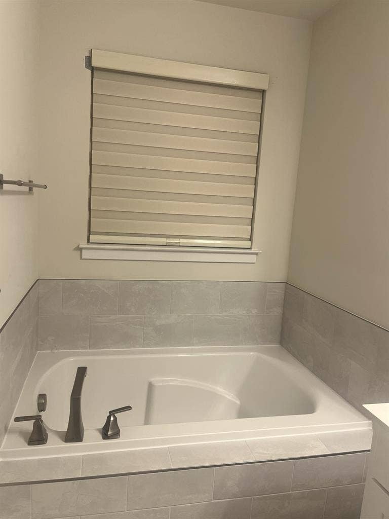 Large Master’s
suite