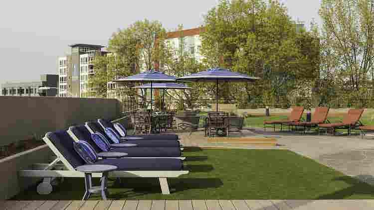 private bed&bath in a huge B