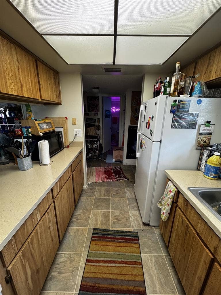 Master Bedroom, Private Bathroom