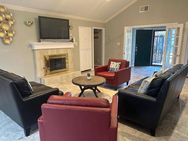 5 BR in Dallas