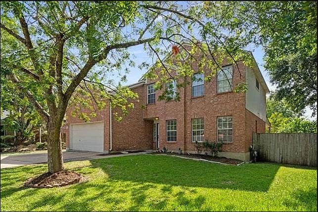 8 BR in Round Rock