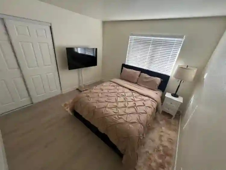 2 BR in Las Vegas